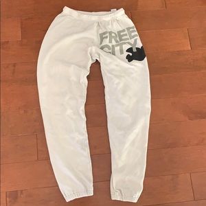 COPY - Free City Cream Sweatpants